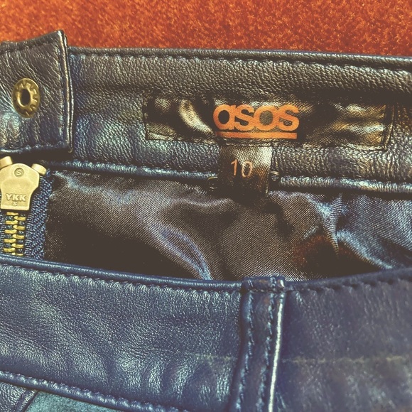 ASOS - Suede Navy Leather - Size 6 Mini Skirt - Picture 2 of 4